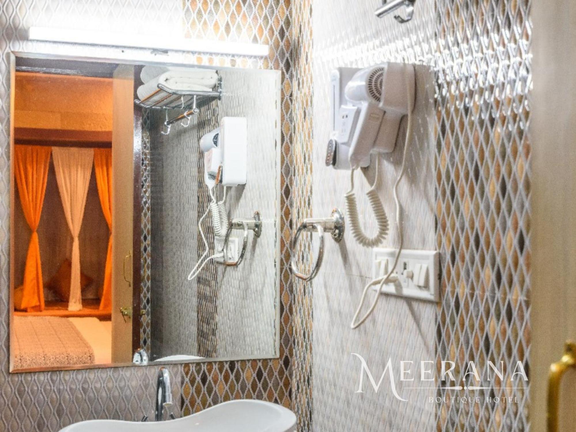 Hotel Meerana 斋沙默尔 外观 照片