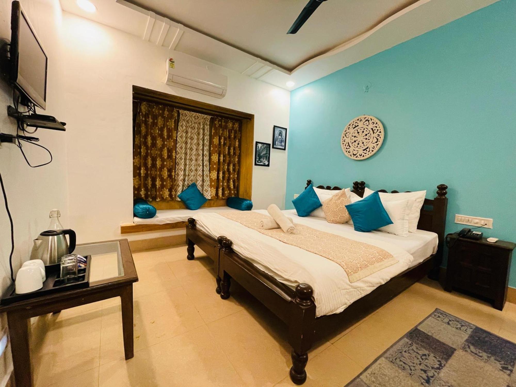 Hotel Meerana 斋沙默尔 外观 照片